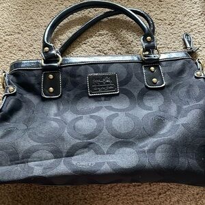 New good condition coach bag that has been in storage